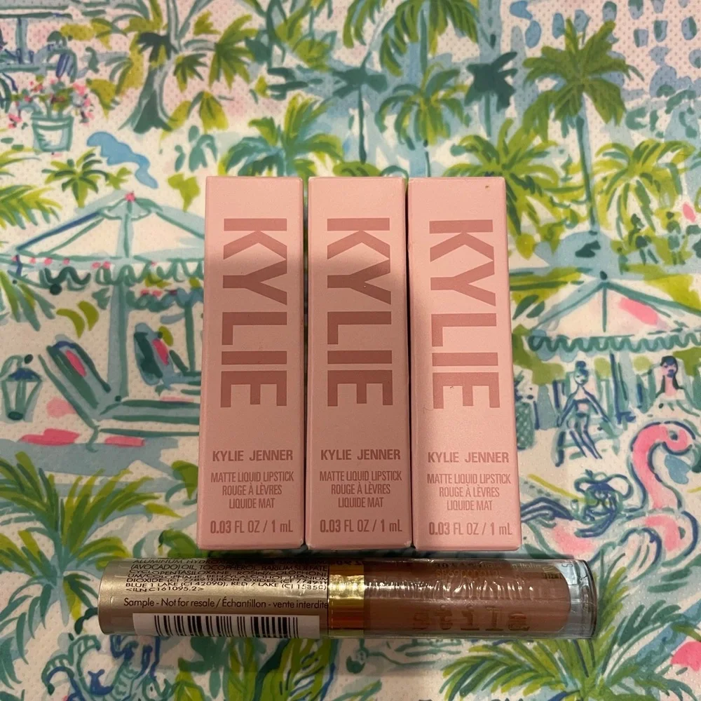 Kylie Cosmetics Matte Liquid Lipstick and Stila Lipstick Bundle Lot of 4 NEW